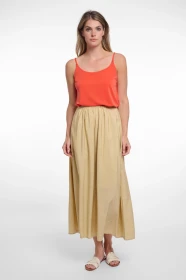 Val.7002523_Pale-camel_04.webp