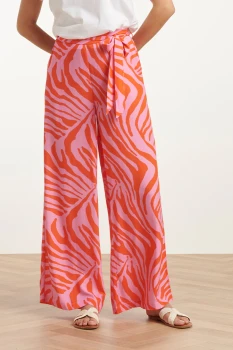 25087-Wide-Pants-Met-Dierenprint-In-Roze-En-Oranje-3.webp