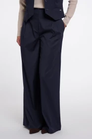 JinnyRegular.7002611_Dark-navy-pinstripe_01.webp